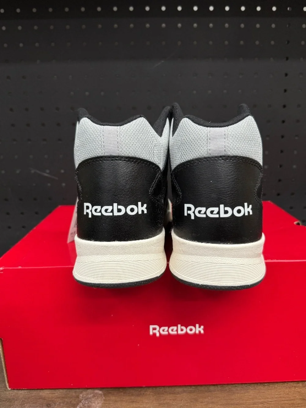 New W/ Box! Men's Reebok Royal BB4500 HI2 Black White Grey Sneakers Size 11.5